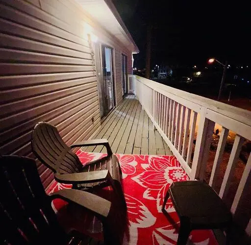 Winter In Gulf Shores: Snowbird Monthly Condo